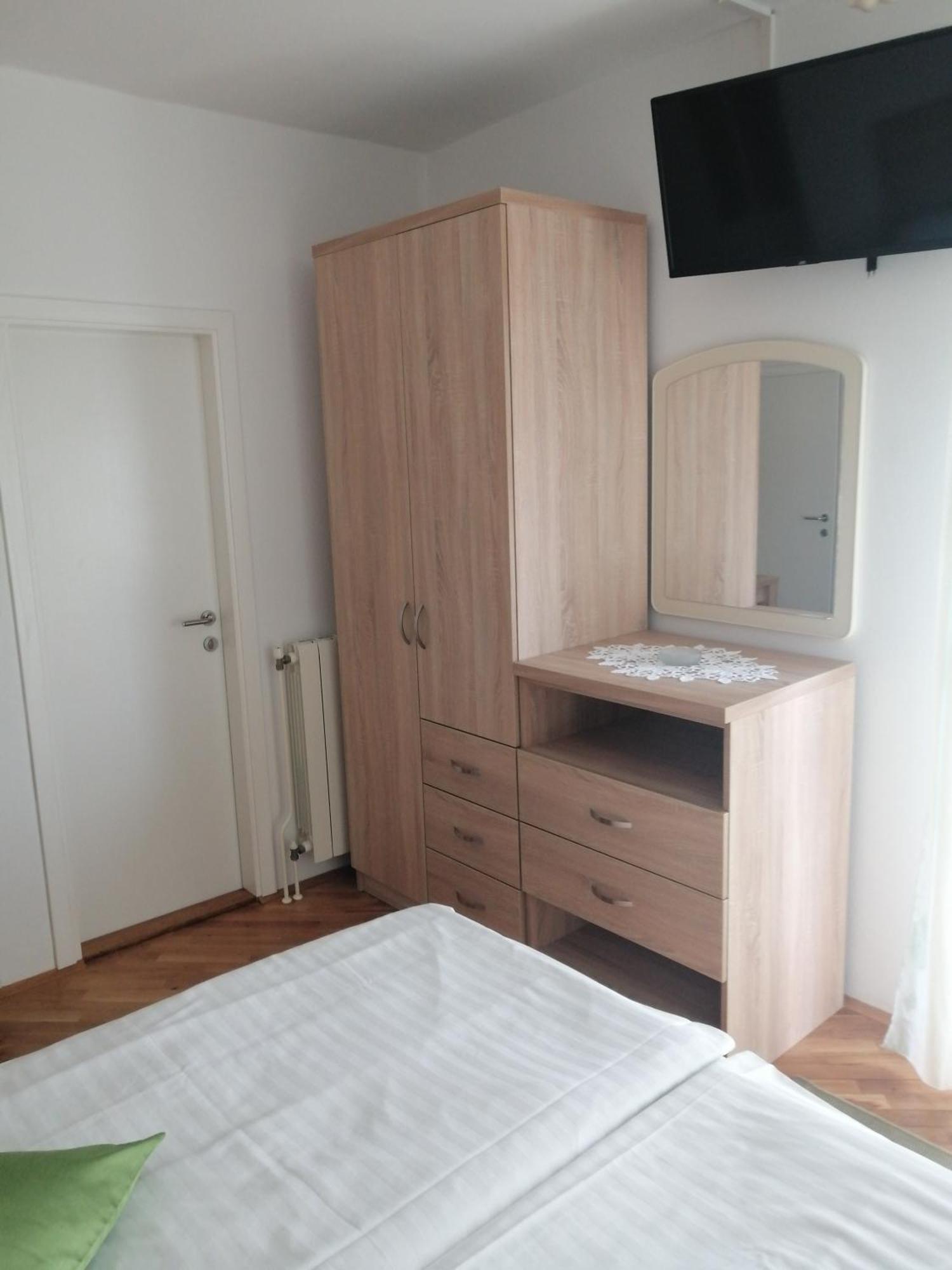 Apartman Branka Rab Town Exterior foto